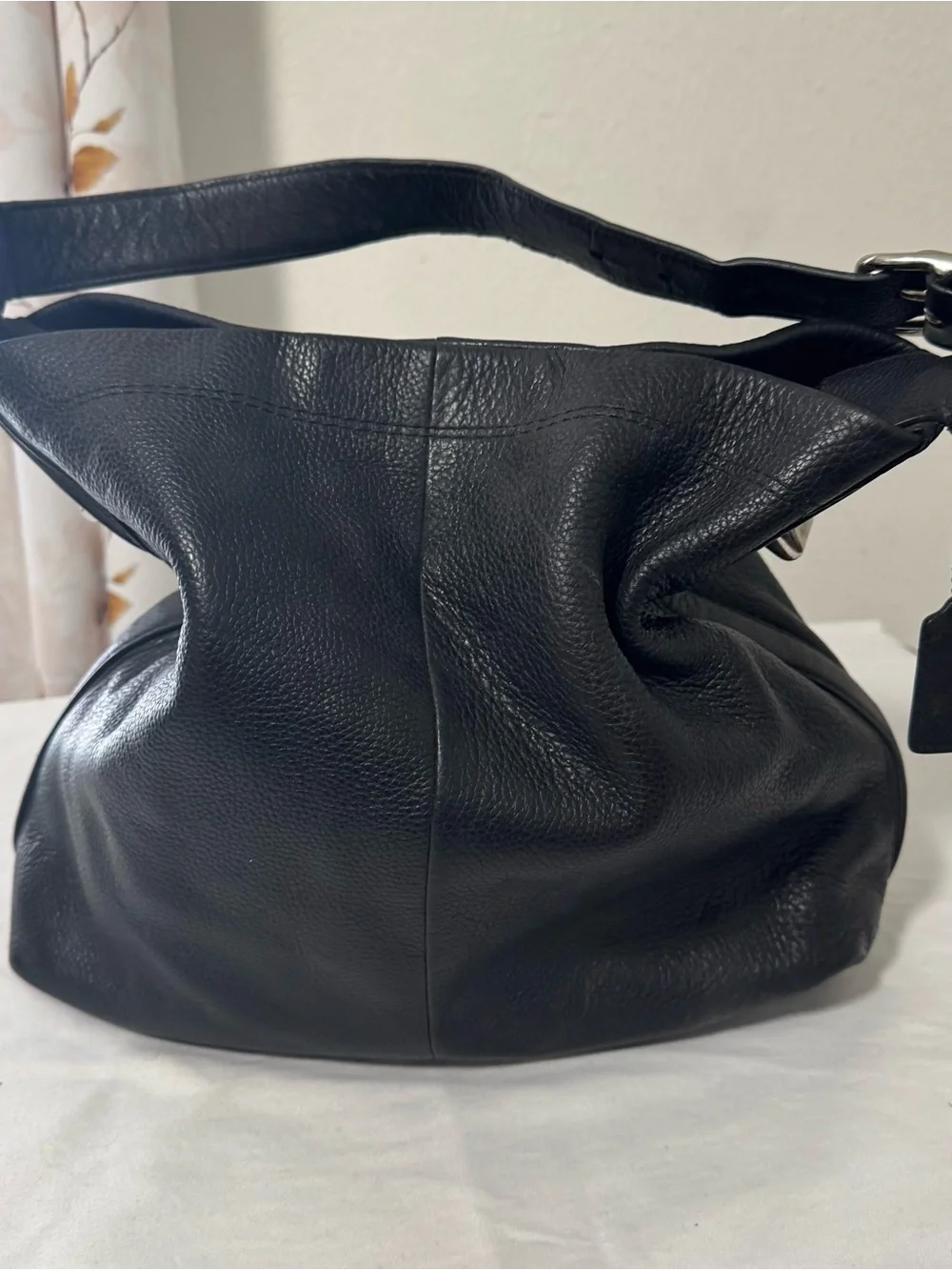 Coach Penelope Vintage Women’s Black Pebbled Leather Shoulder Hobo EUC F16535 - Picture 2 of 14